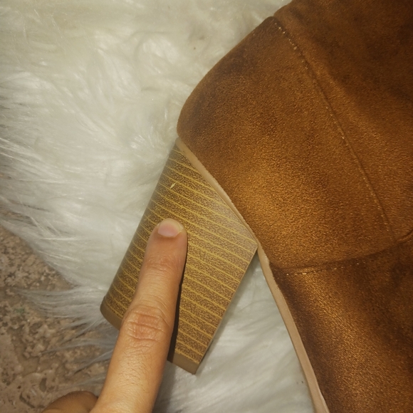 Soda Women tan cognac brown lace up high knee block heeled boots - Picture 14 of 15